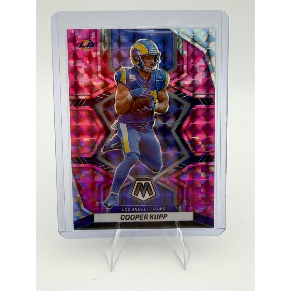 2022 Panini Mosaic Cooper Kupp Pink Camo Prizm #110 Los Angeles Rams NM-MT